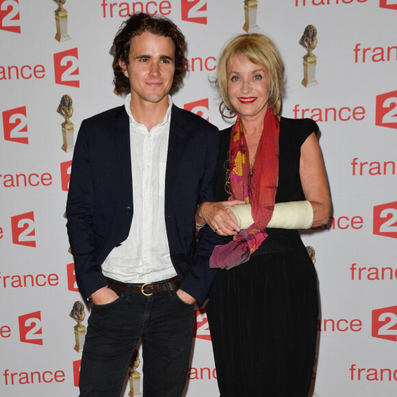 Fanny Cottençon et son fils Maxime Coggio - 29ème cérémonie des Molières aux Folies Bergère à Paris. © Coadic Guirec/Bestimage