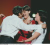 Julien Clerc avec ses filles Angèle et Jeanne au palais des sports à Paris en 1997