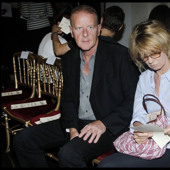 Miou-Miou et Jean Teulé au défilé de Jean Paul Gaultier à Paris en 2011