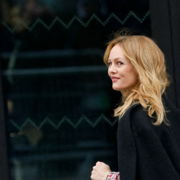 Vanessa Paradis - Défilé Chanel Haute Couture printemps/été 2023 lors de la Fashion week à Paris le 24 janvier 2023. © Christophe Clovis / Veeren / Bestimage