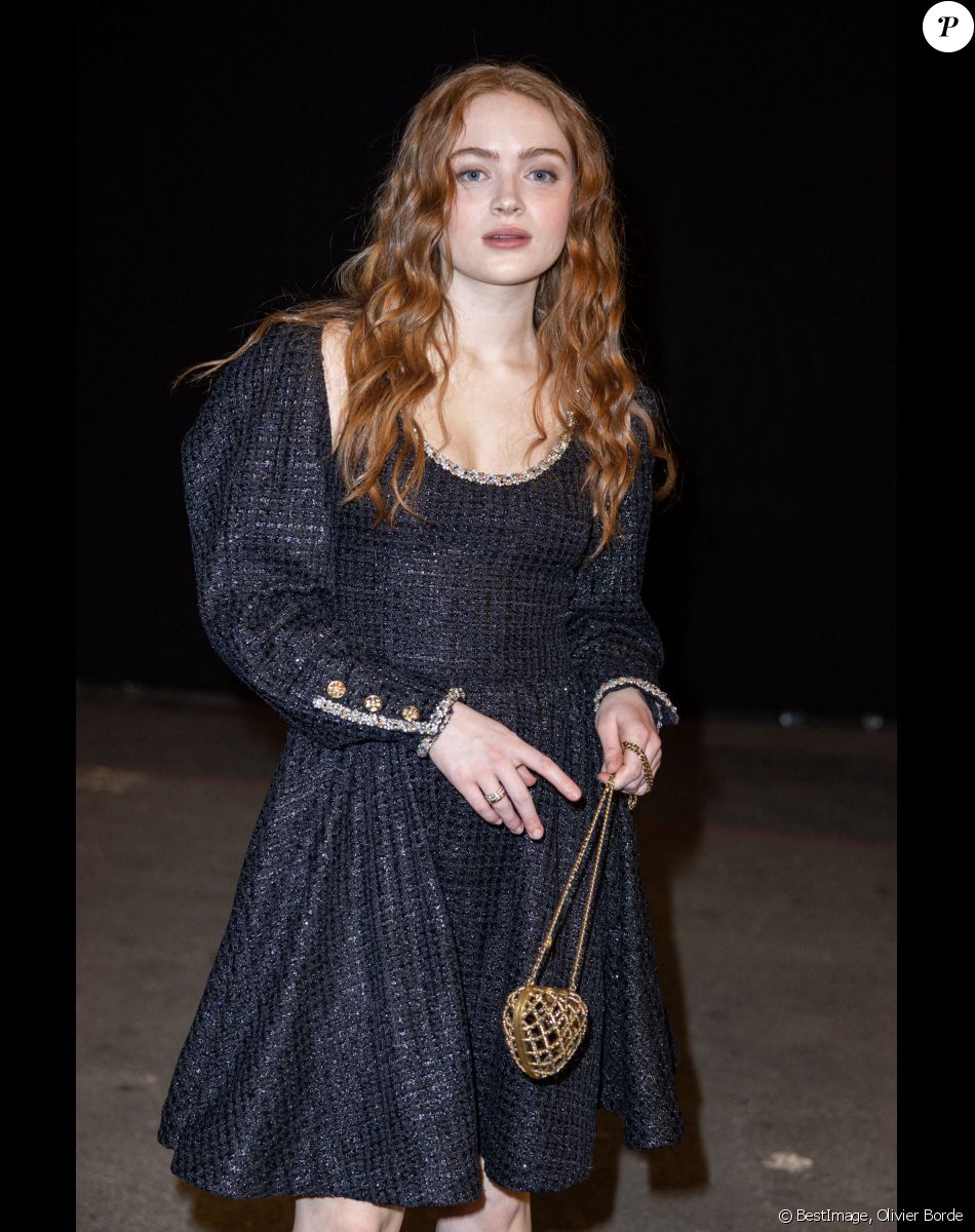 Sadie Sink - Défilé Haute-Couture Chanel au Grand Palais Éphémère lors de la Fashion Week printemps-été 2023 de Paris, le 24 janvier 2023. © Olivier Borde/Bestimage