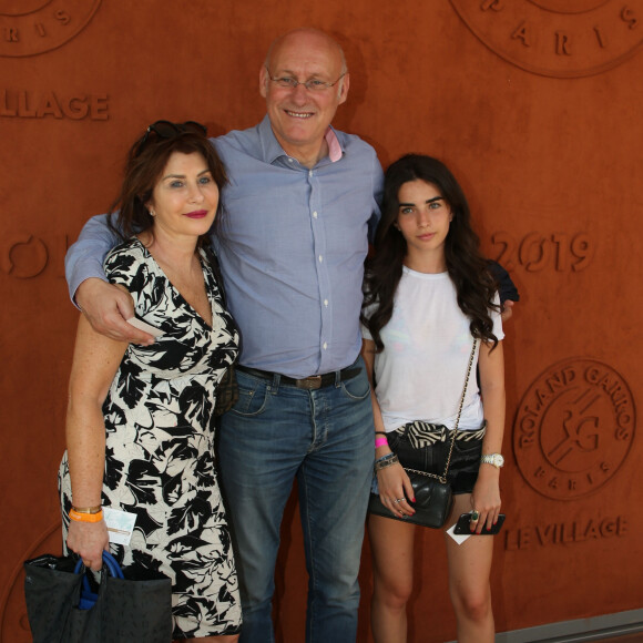 Bernard Laporte et sa femme Manon Laporte Sieraczek - People lors de la finale du BNP Paribas masters entre Novak Djokovic et Andy Murray à l'Accor Hotels Arena à Paris le 8 novembre 2015. © Veeren / Bestimage