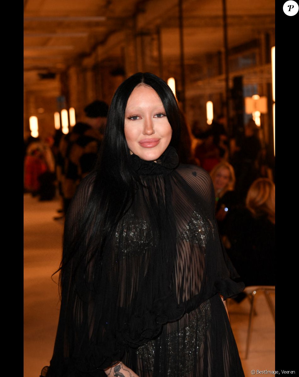 Noah Cyrus - Défilé de mode Haute-Couture Alexandre Vauthier au 50 boulevard Lefebvre lors de la Fashion Week printemps-été 2023 de Paris, le 24 janvier 2023. © Veeren/Bestimage