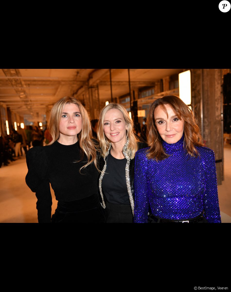 Cécile Cassel, Léa Drucker et Philippine Leroy-Beaulieu - Défilé de mode Haute-Couture Alexandre Vauthier au 50 boulevard Lefebvre lors de la Fashion Week printemps-été 2023 de Paris, le 24 janvier 2023. © Veeren/Bestimage