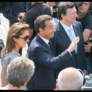 Cécilia et Nicolas Sarkozy lors du défilé du 14 juillet sur les Champs-Elysées en 2007