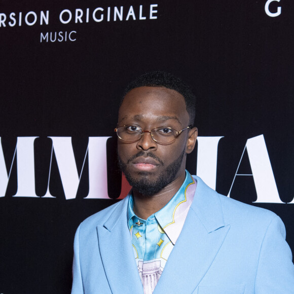 Dadju au photocall de la soirée "Unis comme jamais" au profit de l'Unicef, au pavillon Cambon à Paris. Le 8 novembre 2021. © Pierre Perusseau / Bestimage