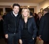 Exclusif - Amanda Sthers et Patrick Bruel - Personnalités lors du vernissage de l'exposition de Amanda Sthers "Le lendemain, tout a changé" à la galerie "75 Faubourg" à Paris. Le 1er décembre 2022. © Cyril Moreau / Bestimage 