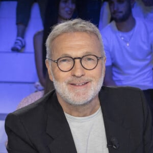 Exclusif - Laurent Ruquier sur le plateau de l'émission Touche pas à mon poste (TPMP) diffusée en direct sur C8 le 30 août 2022 et présentée par C.Hanouna. © Jack Tribeca / Bestimage 