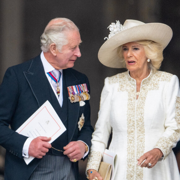 Le prince Charles, prince de Galles, et Camilla Parker Bowles, duchesse de Cornouailles - Les membres de la famille royale et les invités lors de la messe célébrée à la cathédrale Saint-Paul de Londres, dans le cadre du jubilé de platine (70 ans de règne) de la reine Elisabeth II d'Angleterre. Londres. 