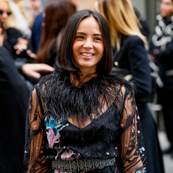 Agathe Auproux - Arrivées au défilé de mode Haute-Couture Elie Saab au Carreau du Temple lors de la Fashion Week Printemps-été 2023 de Paris, France, le 25 janvier 2023. © Christophe Clovis/Bestimage