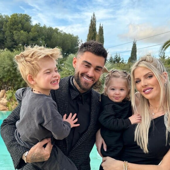 Jessica Thivenin et Thibault Garcia avec leurs enfants Maylone et Leewane