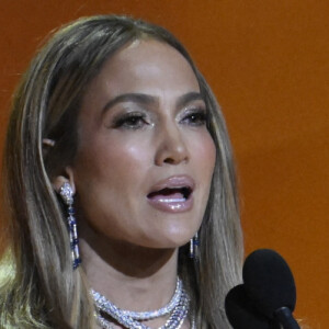 Jennifer Lopez presents the award for best pop vocal album during the 65th Annual Grammy Awards at Crypto.com Arena in Los Angeles, CA, USA on Sunday, February 5, 2023. Photo by Robert Hanashiro-USA Today/SPUS/ABACAPRESS.COM 