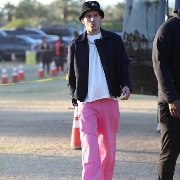 Exclusif - G-Eazy arrive au festival Coachella à Indio, Los Angeles, Californie, Etats-Unis, le 23 avril 2022.