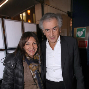 Anne Hidalgo et Bernard-Henri Lévy - Projection du documentaire "Slava Ukraini" (Gloire à l'Ukraine) de Bernard-Henri Lévy au Cinéma Balzac à Paris, le 6 février 2023. © Bertrand Rindoff / Bestimage