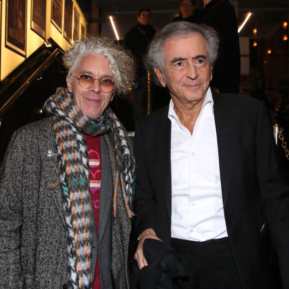 James Thierrée et Bernard-Henri Lévy - Projection du documentaire "Slava Ukraini" (Gloire à l'Ukraine) de Bernard-Henri Lévy au Cinéma Balzac à Paris, le 6 février 2023. © Bertrand Rindoff / Bestimage