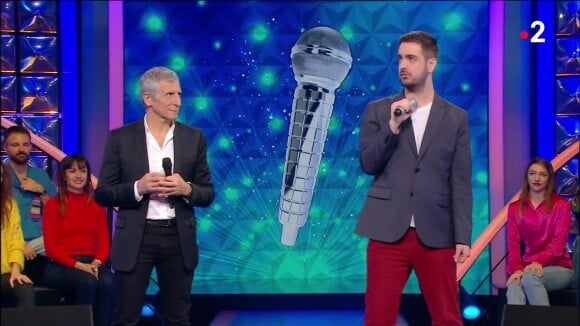 N'oubliez pas les paroles : Nagui bouche bée face à l'énorme boulette d'un choriste, 20 000 euros‎ en jeu !