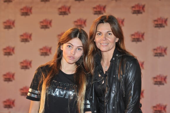 Véronika Loubry et sa fille Thylane Blondeau - Arrivées à la 17ème cérémonie des NRJ Music Awards 2015 au Palais des Festivals à Cannes, le 7 novembre 2015. © Rachid Bellak/Bestimage