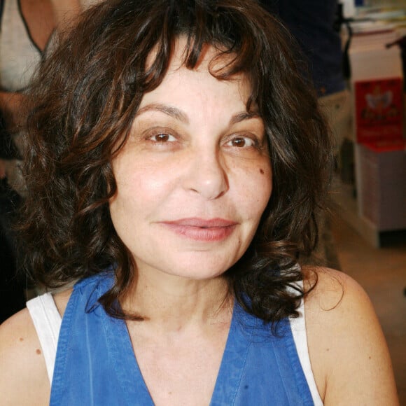Isabelle Mergault lors de la 37ème édition du Salon du livre au parc des expositions, à la porte de Versailles, à Paris, France, le 26 mars 2017. JLPPA/Bestimage