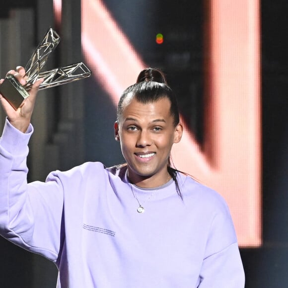 Le chanteur Stromae (Artiste masculin et Album "Multitude") lors de la 38ème cérémonie des Victoires de la musique à la Seine musicale de Boulogne-Billancourt, France, le 10 février 2023. © Coadic Guirec/Bestimage