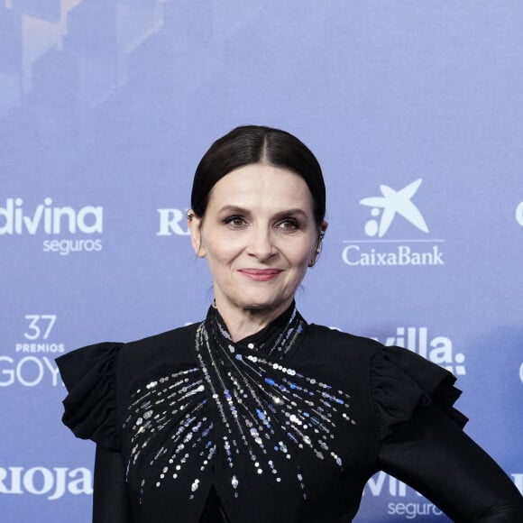 Juliette Binoche au photocall de la 37ème édition de la cérémonie des Goya, organisée par l'Academia de las artes y las ciencias cinematográficas de España, au FIBES centre de conférences et d'expositions de Séville, Espagne, le 11 février 2023.  Celebs attend the Goya Awards 2023 photocall at FIBES Conference and Exhibition Centre in Seville, Spain, on February 11, 2023. 