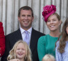 Peter Phillips, Autumn Phillips, Savannah Phillips, Isla Phillips - La famille royale d'Angleterre au palais de Buckingham pour assister à la parade "Trooping The Colour" à Londres le 17 juin 2017. 