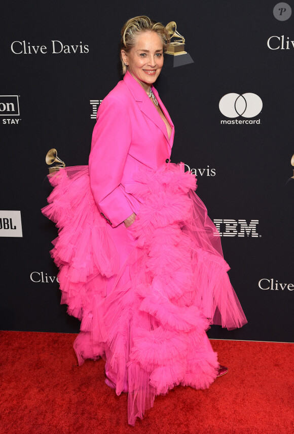 Sharon Stone - People au photocall des "Clive Davis Pre-Grammy" à Los Angeles. Le 4 février 2023 