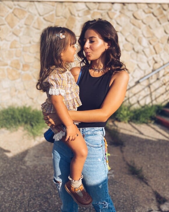 Annily et Maggy, les deux filles d'Alizée. Instagram. Le 2 septembre 2022.