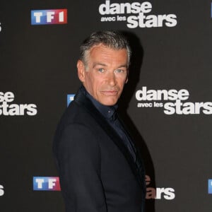 L'Opéra de Paris ait décidé de rendre un hommage appuyé à Patrick Dupond deux ans après sa mort.
Patrick Dupond - Photocall de la saison 9 de l'émission "Danse avec les stars" (DALS) au siège de TF1 à Boulogne-Billancourt. © Denis Guignebourg/Bestimage 