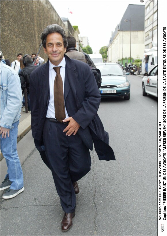 Pierre Haïk, Alfred Sirven sortant de la prison de la santé en 2004