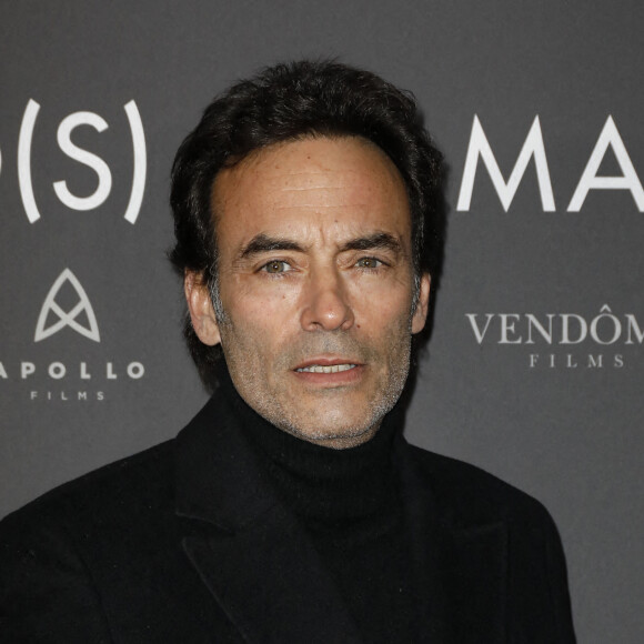 Acteur, auteur, entrepreneur... homme à multiples casquettes et père heureux, Anthony Delon approche sereinement de la soixantaine.
Anthony Delon - Avant-première du film "Maestro(s)" au Cinéma UGC Normandie à Paris le 5 décembre 2022. © Marc Ausset-Lacroix/Bestimage