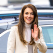 Kate Middleton renversante : jupe à 20€ et sacré brushing pour une activité physique, et imprévue, avec William