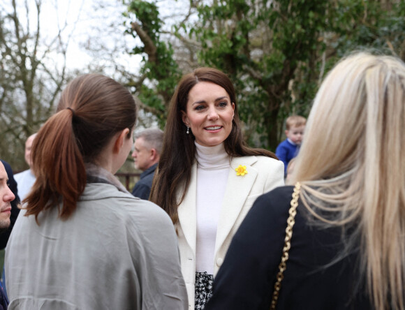 Le prince William, prince de Galles, et Catherine (Kate) Middleton, princesse de Galles, visitent le centre de désintoxication Brynawel à Llanharan, pour en savoir plus sur le travail qu'ils font pour soutenir ceux qui luttent contre les effets de la toxicomanie et de l'alcoolisme. Le 28 février 2023. 