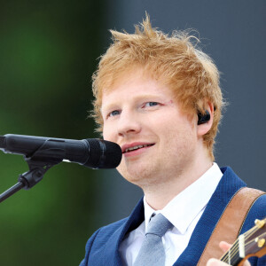 Ed Sheeran - La famille royale d'Angleterre lors de la parade devant le palais de Buckingham, à l'occasion du jubilé de la reine d'Angleterre. Le 5 juin 2022 