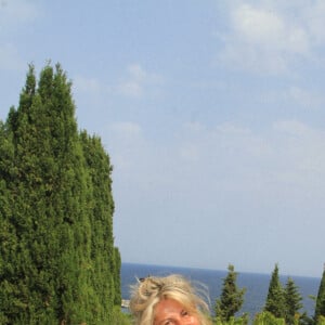 Exclusif - Rendez-vous avec Caroline Margeridon dans sa villa sur les hauteurs de Saint-Tropez. Le 24 juillet 2021 © Baldini / Bestimage