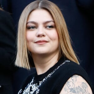 Cette troisième journée de Fashion Week est remplie de diverses émotions.
Louane Emera - Défilé de mode prêt-à-porter "Paco Rabanne" au Musée d'Art Moderne lors de la Fashion Week de Paris. © Christophe Clovis / Bestimage