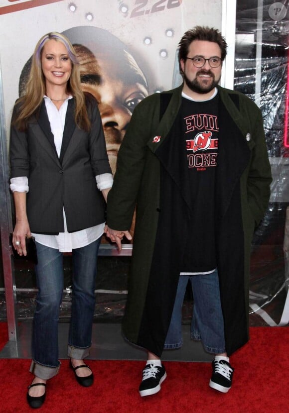 Le réalisateur Kevin Smith et son épouse à la première mondiale de Cop Out. 22/02/2010, à New York