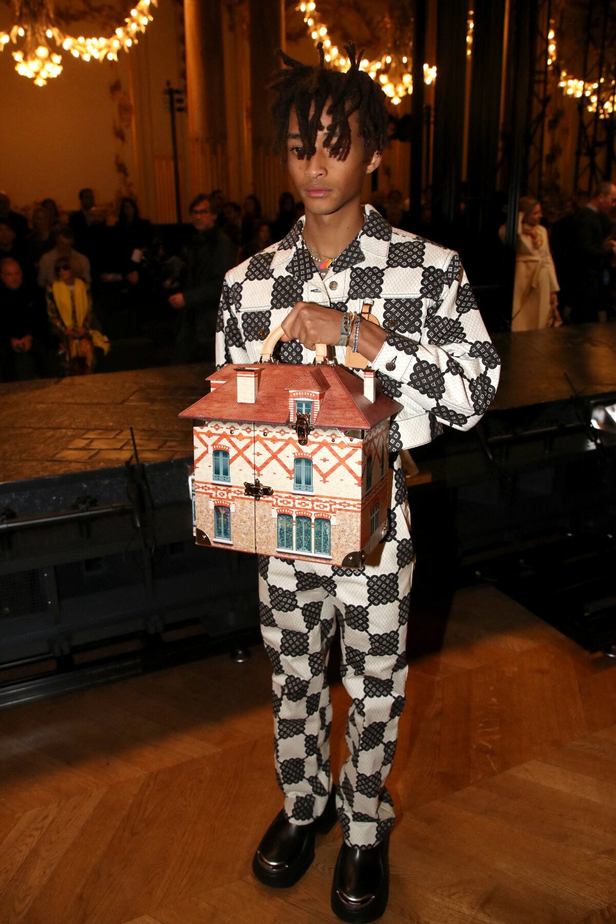 Photo Jaden Smith Front Row du défilé Louis Vuitton prêtàporter automnehiver 2023/2024