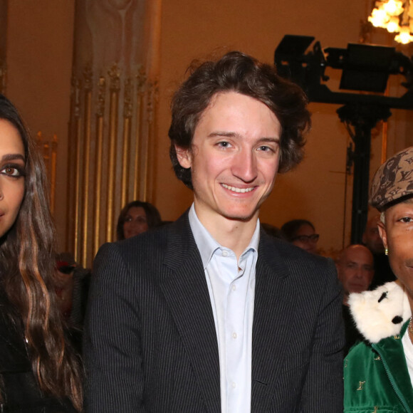 Deepika Padukone, Jean Arnault et Pharrell Williams - Front Row du défilé Louis Vuitton prêt-à-porter automne-hiver 2023/2024 lors de la Fashion Week de Paris (PFW), à Paris, France, le 6 mars 2023. © Bertrand Rindoff/Bestimage