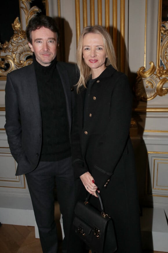 Photo : Antoine Arnault et Delphine Arnault - Front Row du défilé Louis  Vuitton prêt-à-porter automne-hiver 2023/2024 lors de la Fashion Week de  Paris (PFW), à Paris, France, le 6 mars 2023. ©