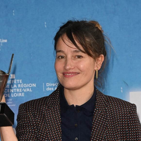 Marie Gillain (meilleure actrice pour "A la folie") - Photocall de la clôture du Festival du Film de Demain (FFD) au ciné Lumière à Vierzon le 5 juin 2022. © Coadic Guirec / Bestimage 