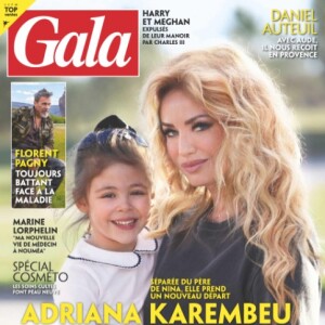 
Mais la sublime slovaque ne semble entretenir aucun sentiment négatif vis-à-vis de cette situation.
Retrouvez l'interview d'Adriana Karembeu dans le magazine Gala, n°1552, du 9 mars 2023.