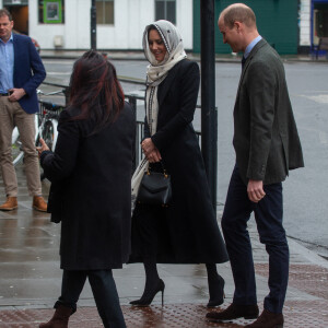 Le prince William, prince de Galles, et Catherine (Kate) Middleton, princesse de Galles, arrivent au centre Hayes Muslim pour une visite pour voir le travail de secours en Turquie et en Syrie par diverses ONG à Londres, Royaume Unis, le 8 mars 2023. © Tayfun Salci/Zuma Press/Bestimage 