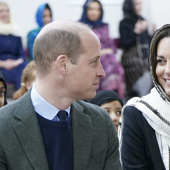 Le prince William, prince de Galles, et Catherine (Kate) Middleton, princesse de Galles, arrivent au centre Hayes Muslim pour voir le travail de secours en Turquie et en Syrie par diverses ONG à Londres, Royaume Unis, le 9 mars 2023. 
