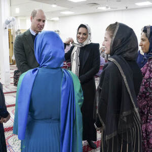 Le prince William, prince de Galles, et Catherine (Kate) Middleton, princesse de Galles, arrivent au centre Hayes Muslim pour voir le travail de secours en Turquie et en Syrie par diverses ONG à Londres, Royaume Unis, le 9 mars 2023. 