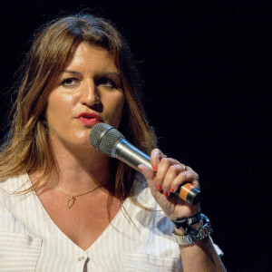 Débat entre Marlène Schiappa et Alexis Corbière "être républicain aujourd'hui", lors des AMFIS, université d'été du parti de gauche La France Insoumise, à Châteauneuf-sur-Isère, France le 26 août 2022. © Sandrine Thesillat/Panoramic/Bestimage