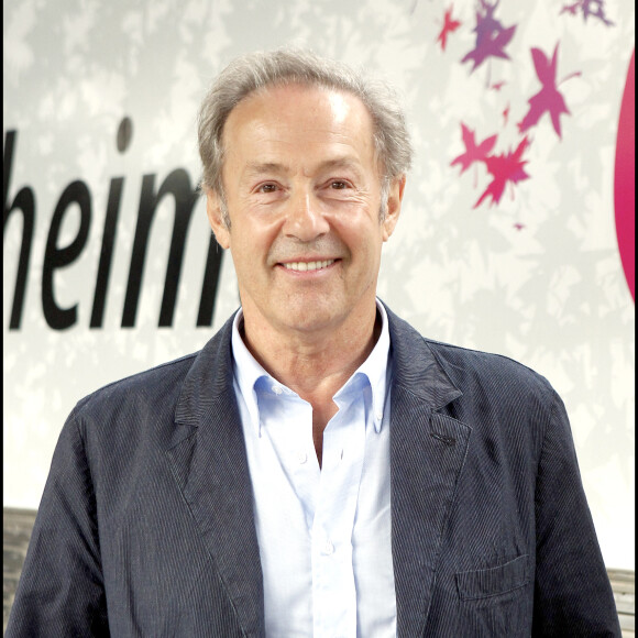 Gérard Klein - Inauguration à la gare de l'Est du train Alzheimer qui va silloner la France à travers 13 villes pour informer les usagers des différents aspects de la maladie.