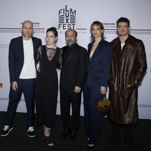 Le Jury, Nadav Lapid, Marie Jung, Asghar Farhadi, Agathe Rousselle et Niels Schneider lors du photocall de la clôture de la 13ème édition du Luxembourg City Film Festival (Lux Film Festival), au Luxembourg, le 11 Mars 2023. © Denis Guignebourg/BestImage 