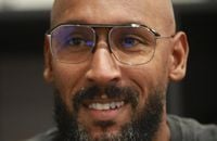 Nicolas Anelka marié à Barbara : rare apparition de sa femme, qui a changé plusieurs fois de couleur de cheveux