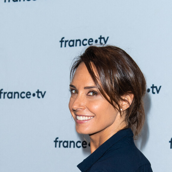 Julia Vignali lors du photocall dans le cadre de la conférence de presse de France Télévisions au Pavillon Gabriel à Paris, France, le 24 août 2021. © Pierre Perusseau/Bestimage