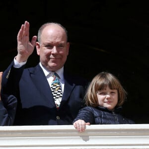 Exclusif - No Tabloïd - Le prince Albert II de Monaco avec ses enfants le prince héréditaire Jacques et la princesse Gabriella - Les carabiniers jouent en l'honneur de l'anniversaire du prince Albert II en présence de ses enfants au palais princier à Monaco le 14 mars 2023. Il va fêter ses 65 ans. © Jean-François Ottonello/Nice Matin/Bestimage  No Web pour la Belgique et la Suisse Exclusive - No Tabloids - No Web without agreement - The Carabinieri play in honour of Prince Albert II's birthday in the presence of his children at the Princely Palace in Monaco on March 14 2023. He will celebrate his 65th birthday. 